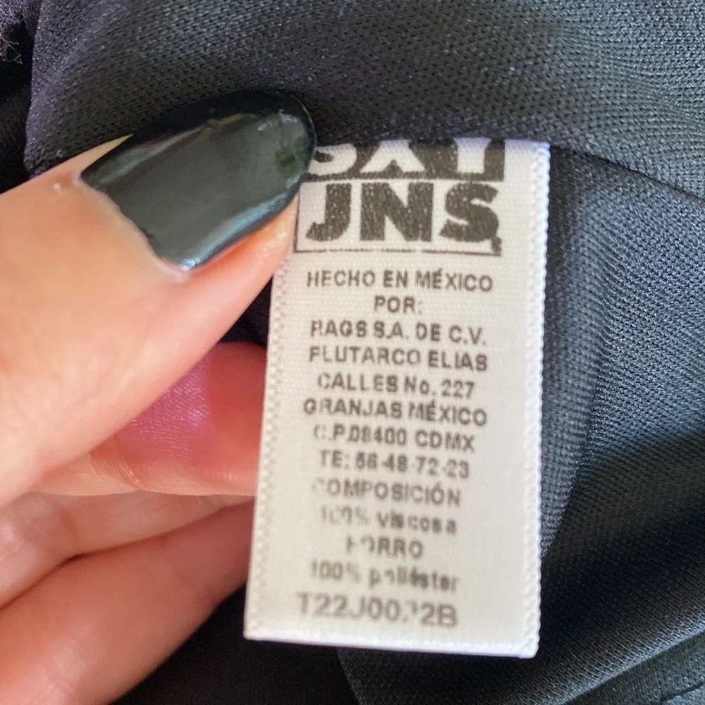 Vintage Floral Romper - Picture 8 of 13